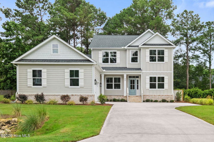 77 Iris Way image