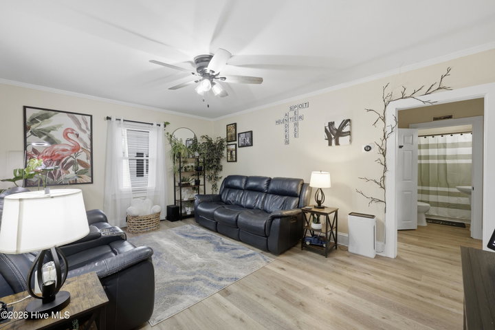 1119 W Colonial Avenue, Elizabeth City, NC 27909 — photo 2