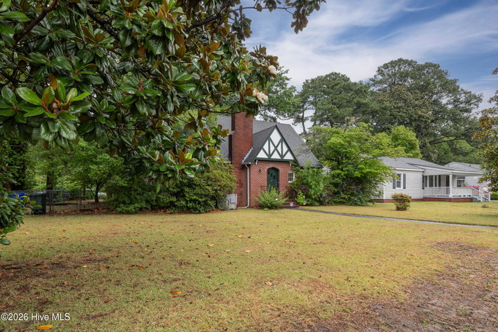 2401 E 4th Street, Greenville, NC 27858 — photo 5