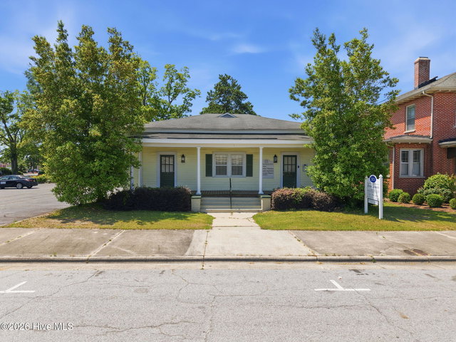 313 W 2nd Street, Greenville, NC 27834