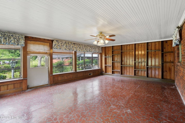 1423 Greenville Boulevard SE, Greenville, NC 27858 — photo 25