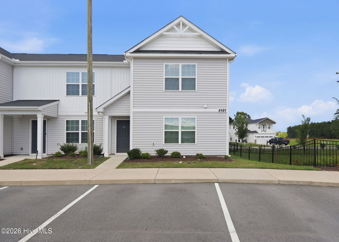 4101 Laurel Ridge Drive G, Greenville, NC 27834