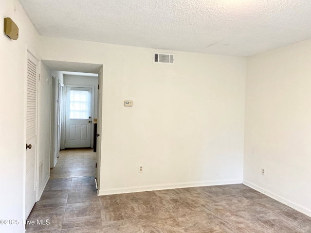 606 W Church Street, Elizabeth City, NC 27909 — photo 5