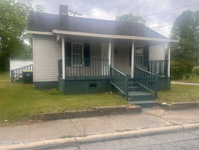 218 N Martin Luther King Jr Drive, Williamston, NC 27892