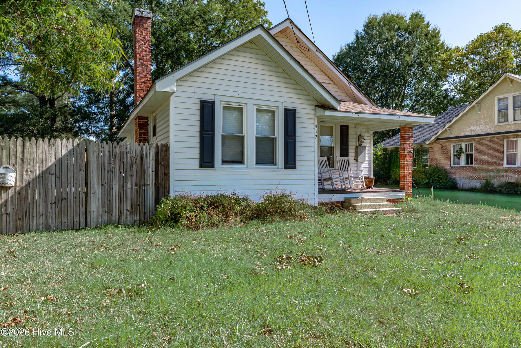912 N Academy Street N, Ahoskie, NC 27910 — photo 2