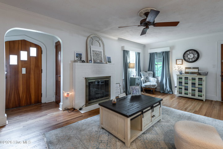 2401 E 4th Street, Greenville, NC 27858 — photo 12