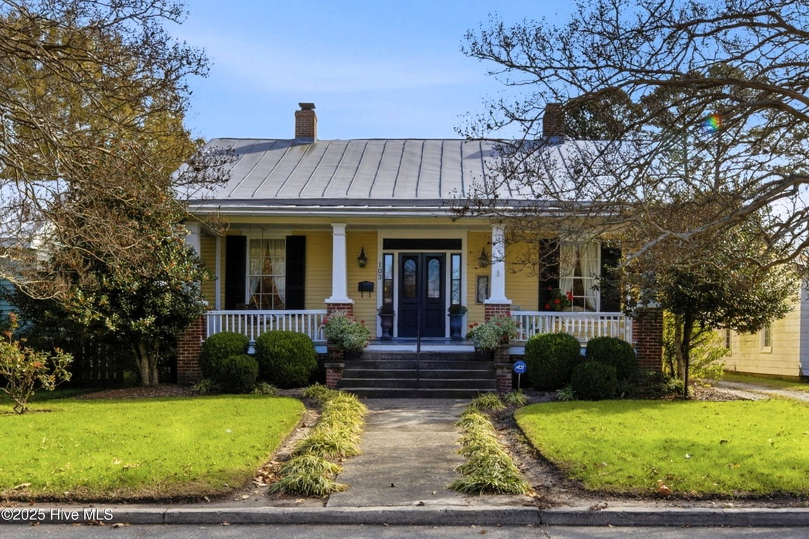103 S Moseley Street, Edenton, NC 27932
