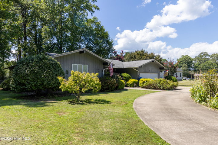 311 Country Club Drive, Edenton, NC 27932
