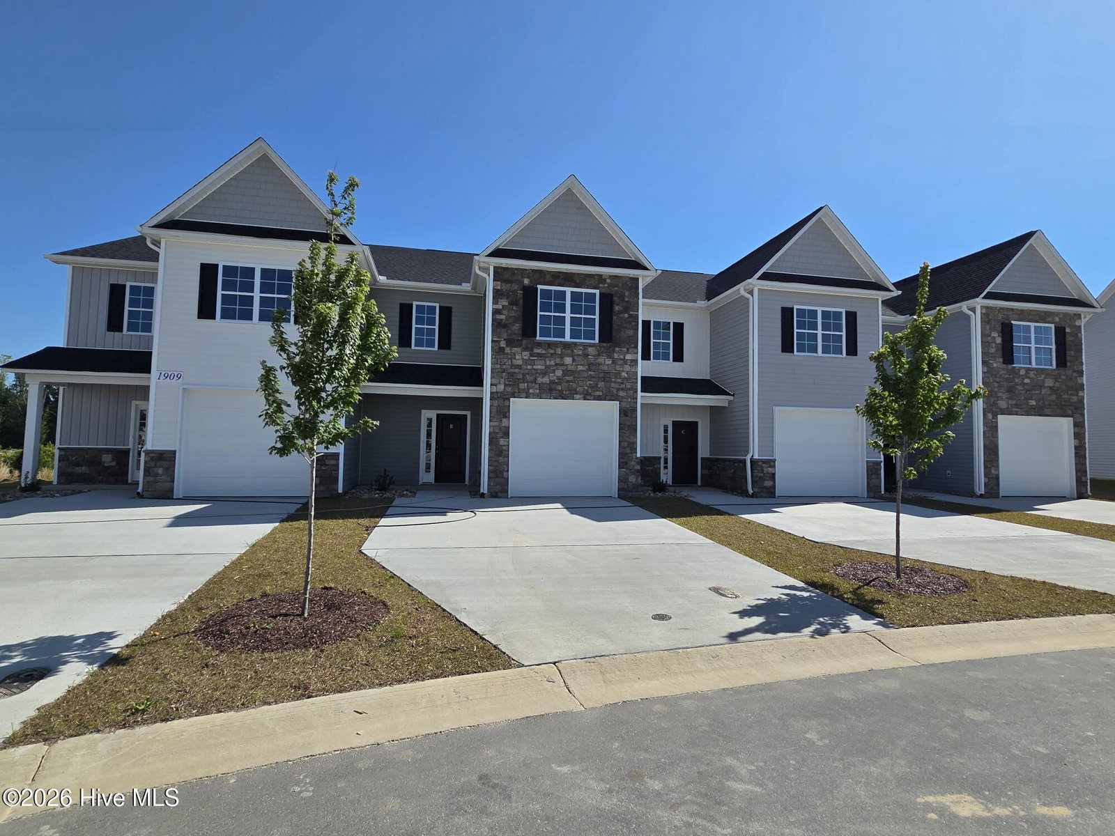 1909 Newbury Way C, Greenville, NC 27834 — photo 3