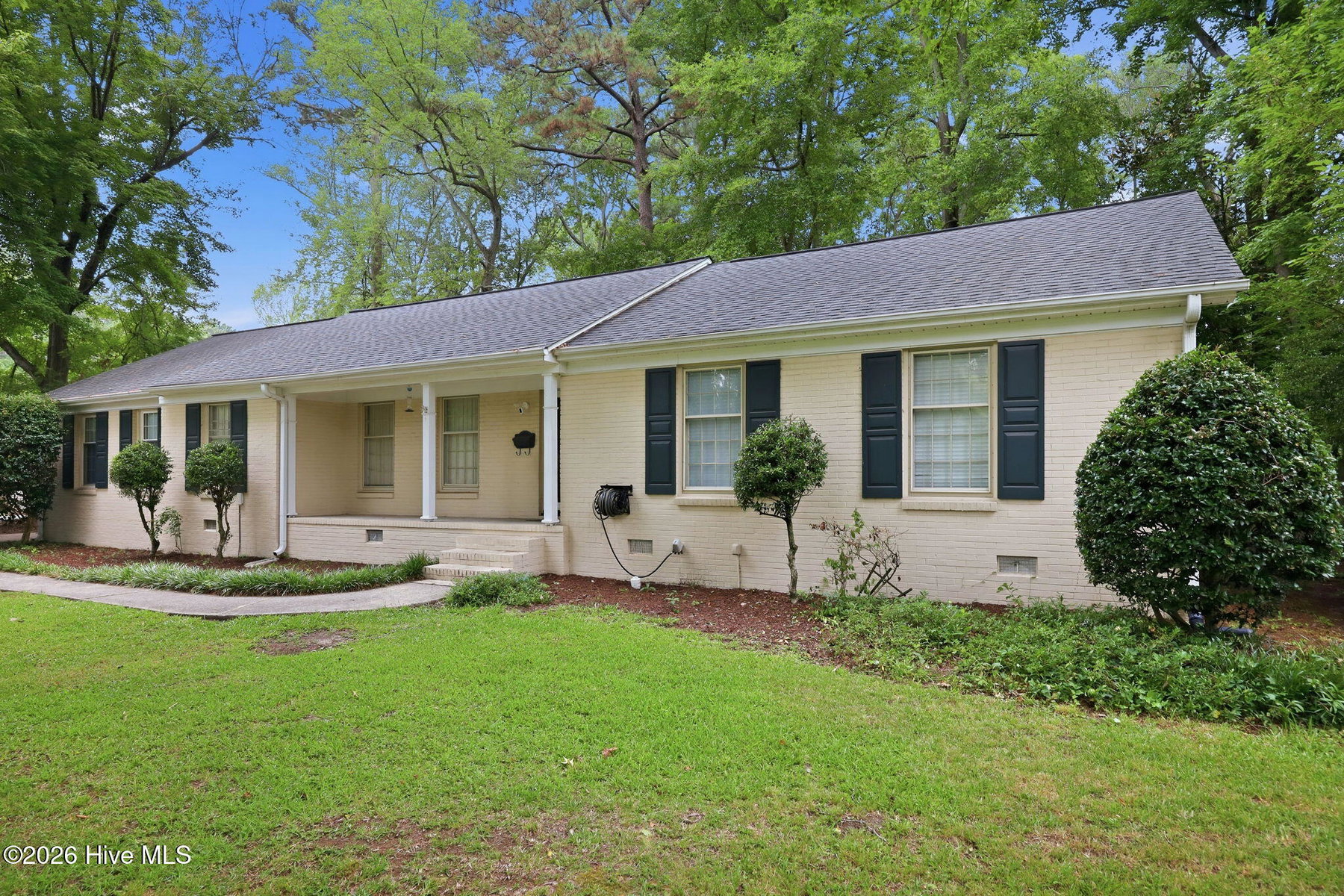 103 Greenwood Drive, Greenville, NC 27834 — photo 2