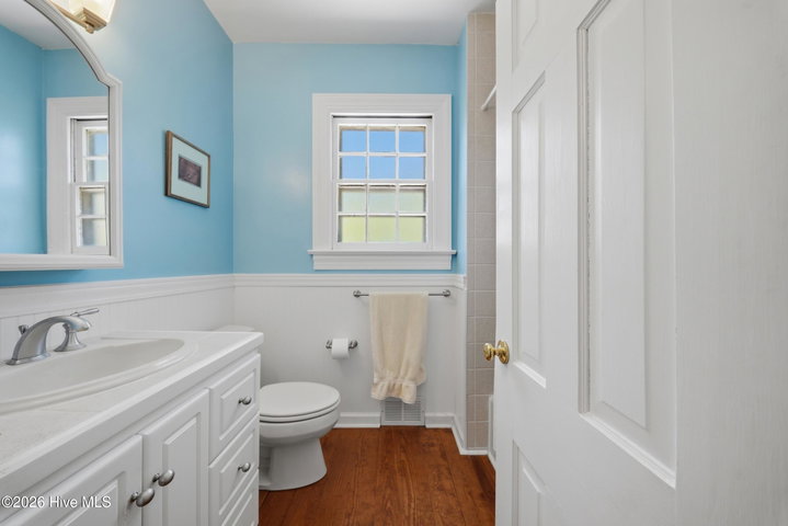 215 W Queen Street, Edenton, NC 27932 — photo 23
