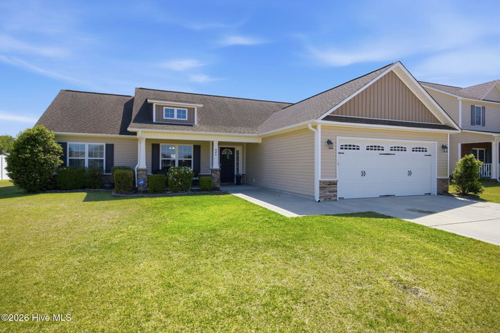 446 Meadowlark Drive, Winterville, NC 28590 — photo 1