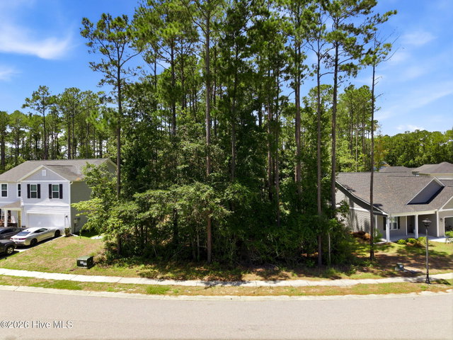 2614 Provence Drive SE image