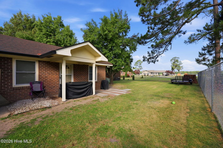 116 E Catawba Road, Greenville, NC 27834 — photo 27