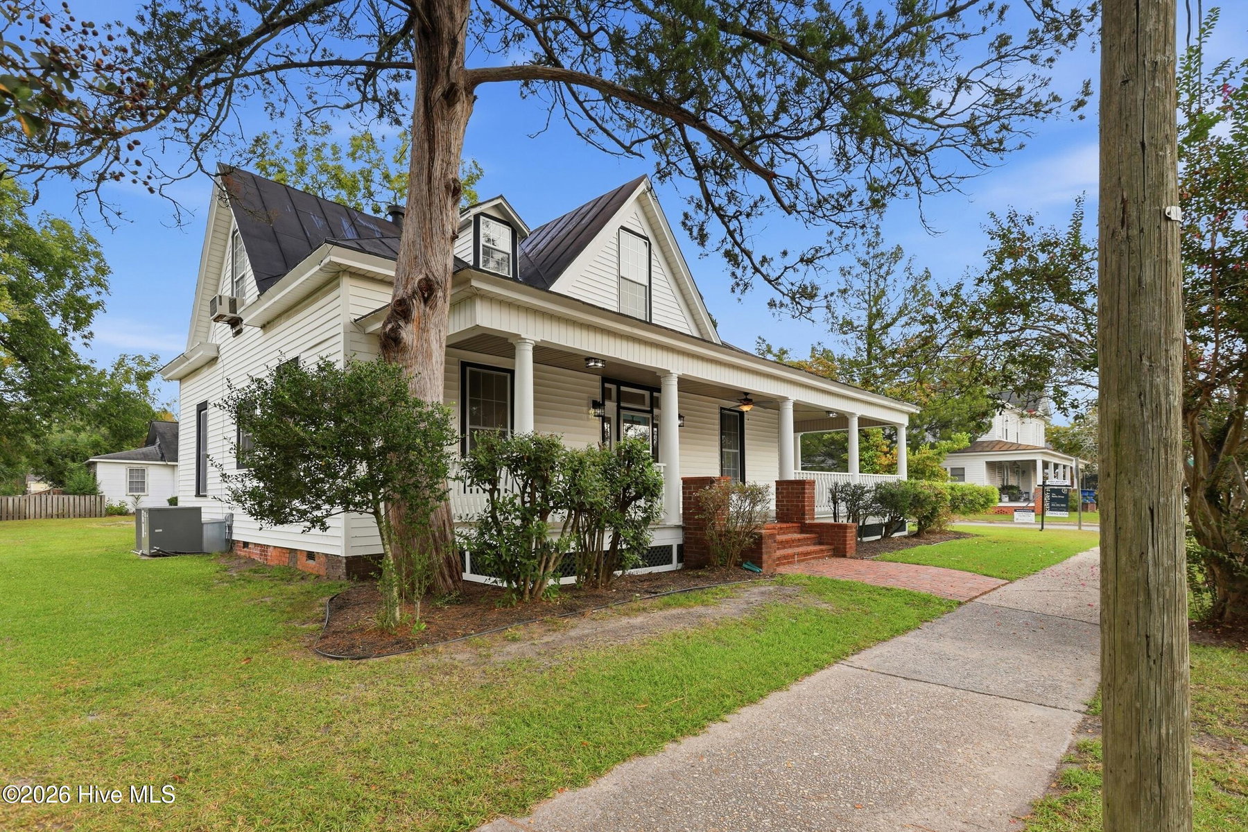 502 W Main Street, Williamston, NC 27892 — photo 2