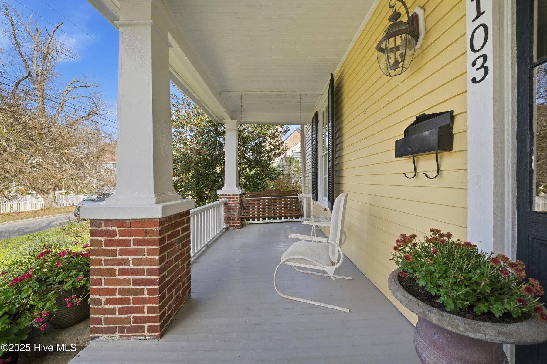 103 S Moseley Street, Edenton, NC 27932 — photo 2