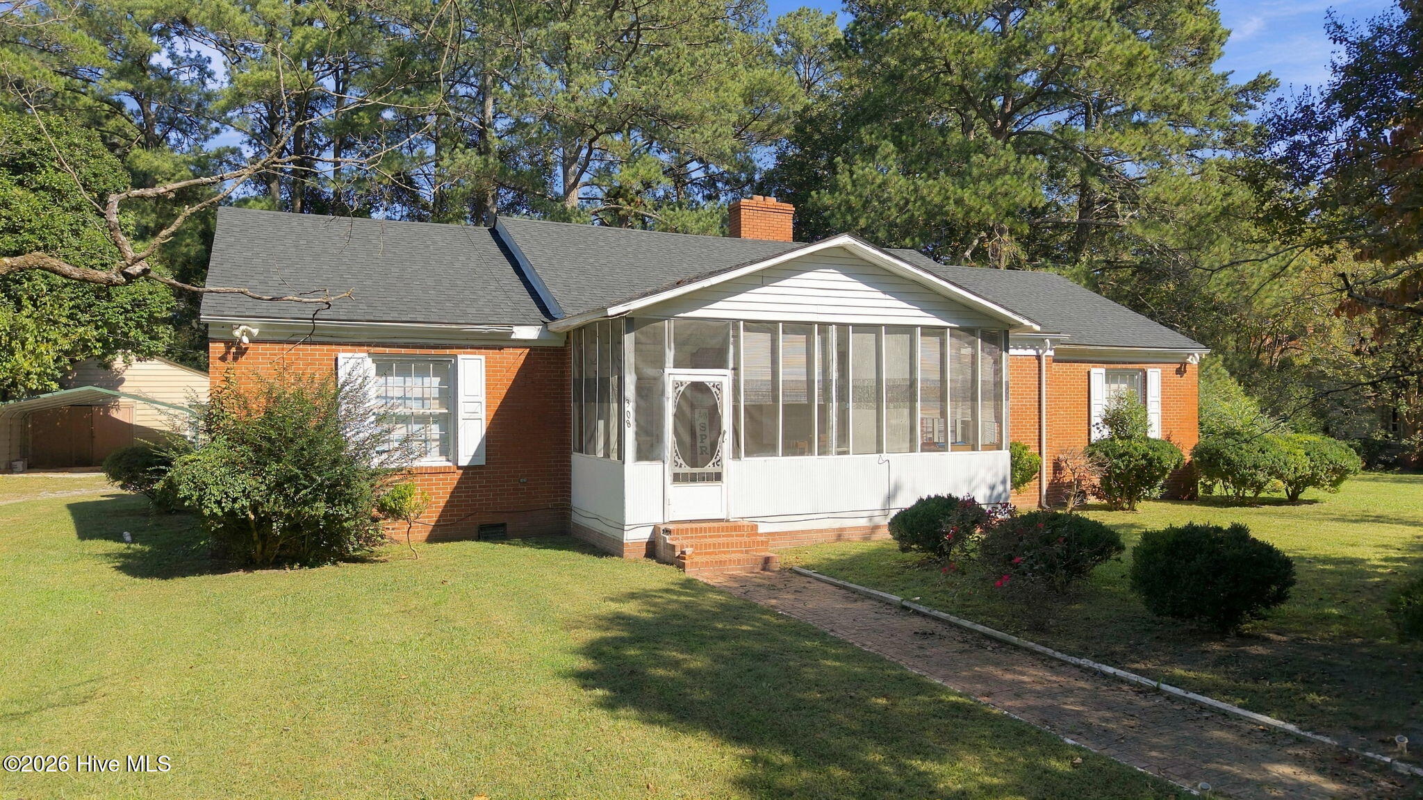 308 W Franklin Street, Enfield, NC 27823 — photo 2