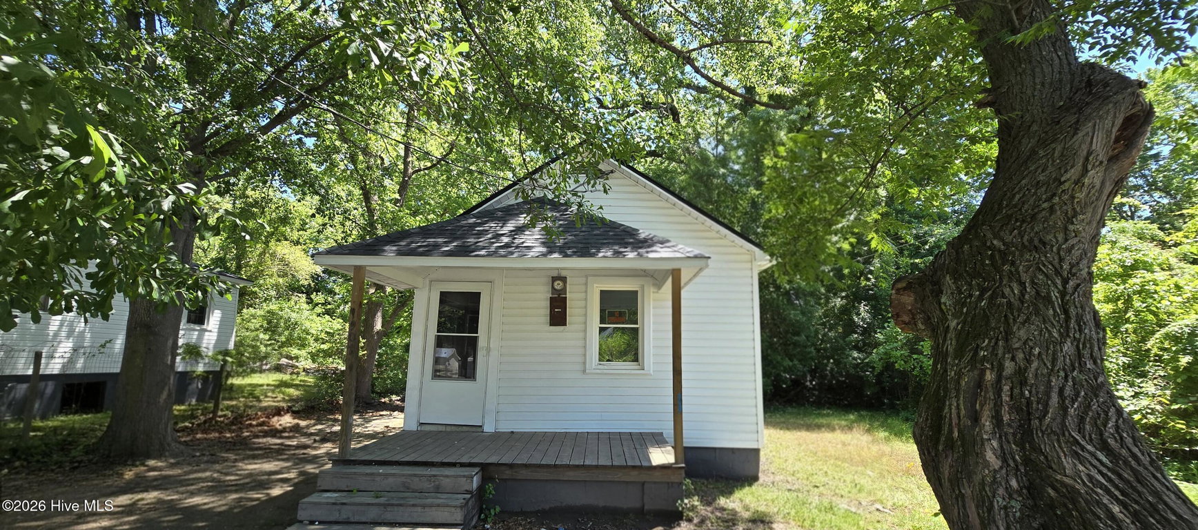 1907 S Pitt Street, Greenville, NC 27834