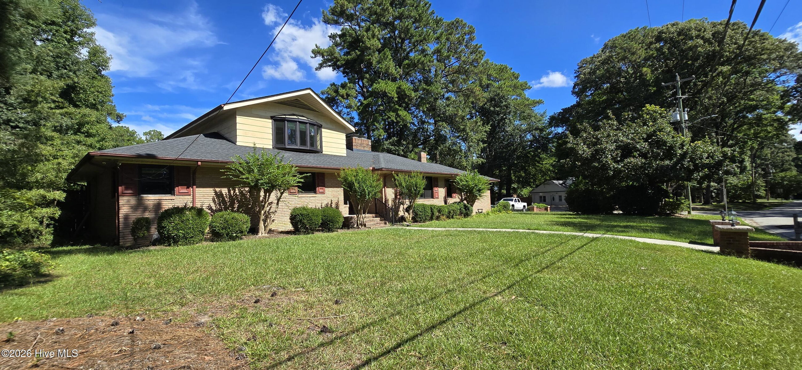 2001 Forest Hill Drive, Greenville, NC 27858 — photo 3