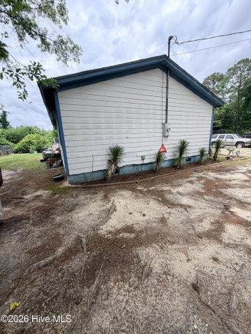 197 Zoo Road S, Roanoke Rapids, NC 27870 — photo 2