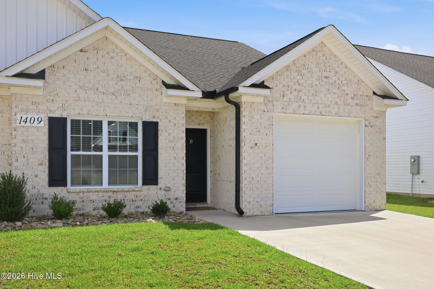 1409 B Dorset Drive, Greenville, NC 27834 — photo 4