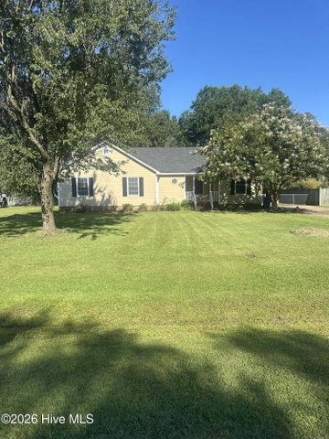 106 Duchess Drive, Winterville, NC 28590