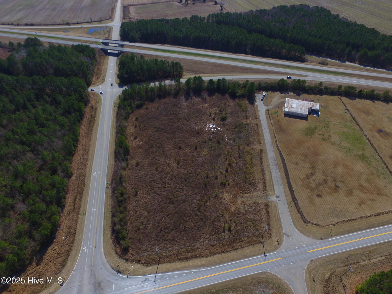 000 Scuppernog Road, Creswell, NC 27928 — photo 4