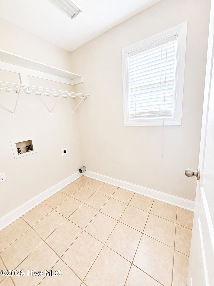 2204 Dovedale Drive B, Greenville, NC 27834 — photo 5