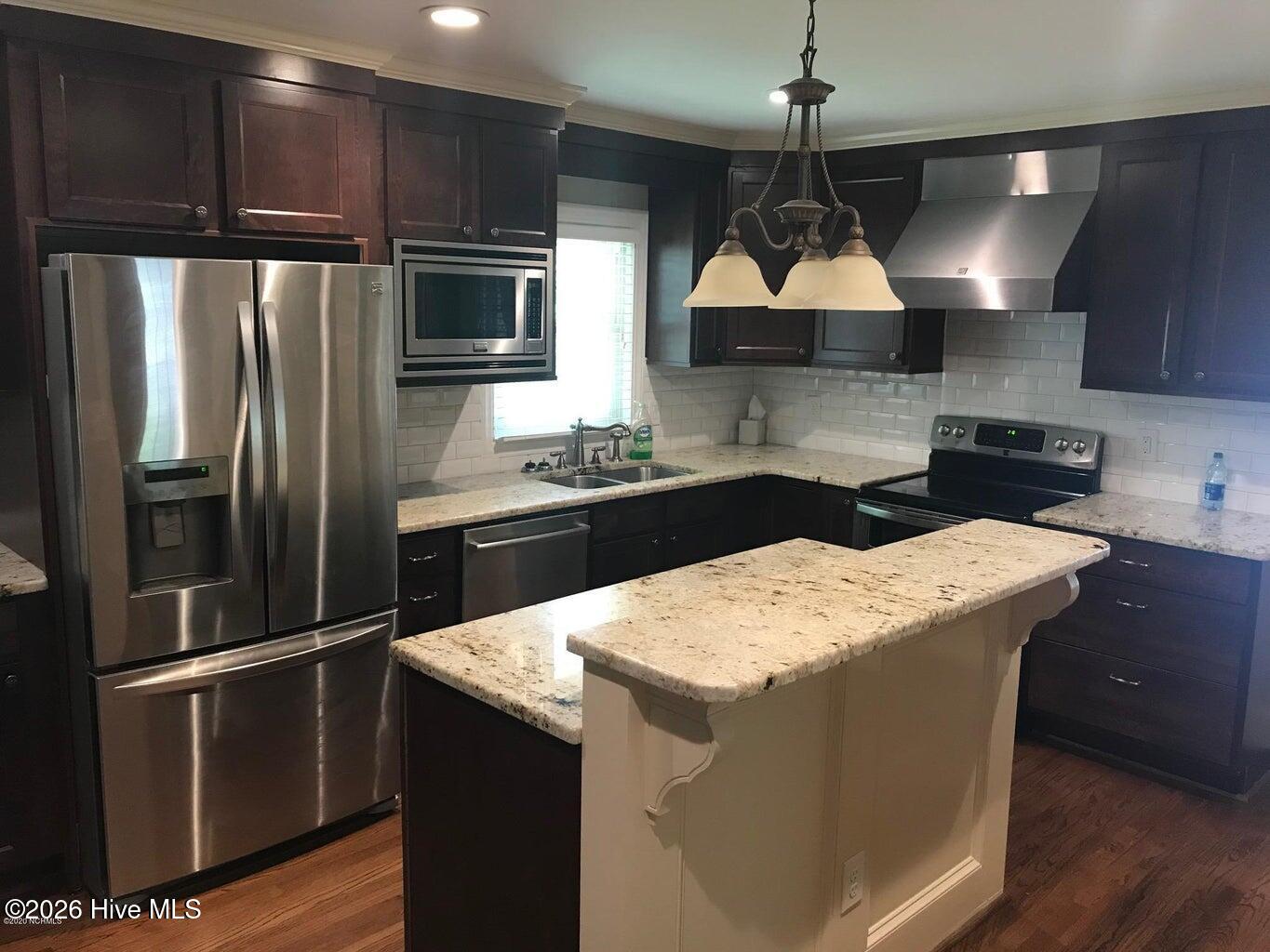 100 Churchside Drive, Greenville, NC 27858 — photo 3