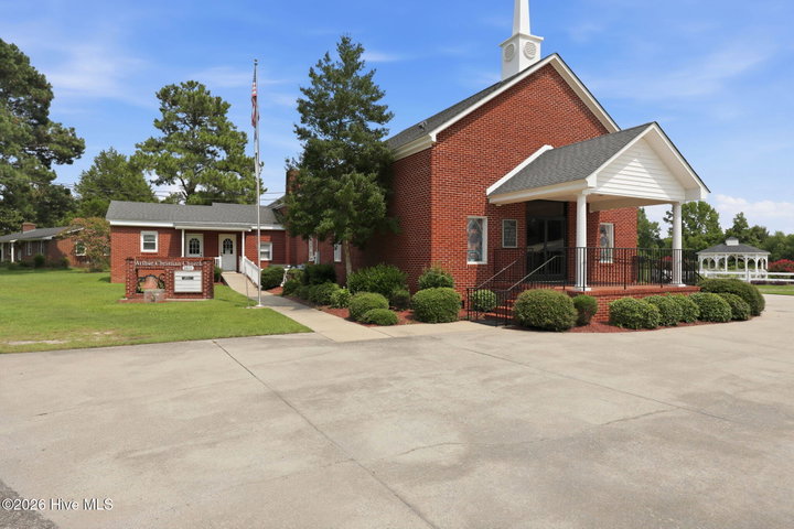 2611 Fire House Road, Greenville, NC 27834