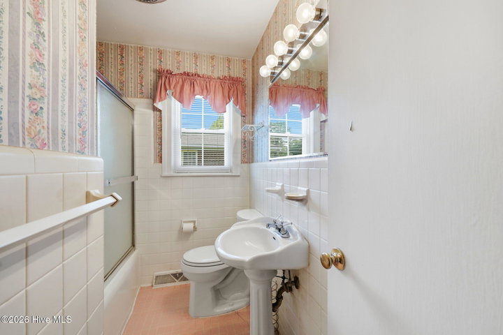 3284 N Walnut Street, Farmville, NC 27828 — photo 25