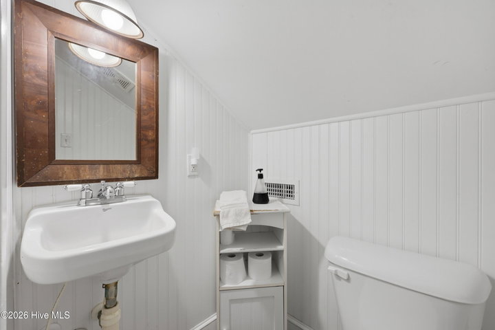 1105 W Church Street, Elizabeth City, NC 27909 — photo 42