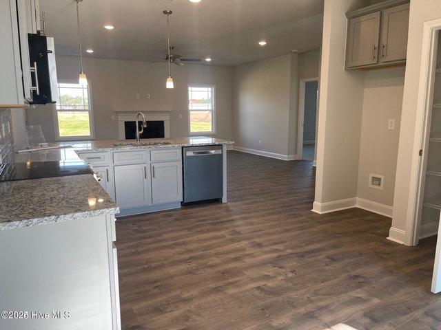 114 Seashore Street, Grimesland, NC 27837 — photo 6