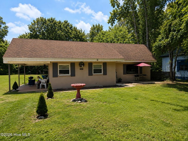 703 W Church Street, Lewiston Woodville, NC 27849