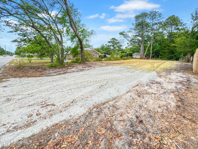 110 Dow Road N image