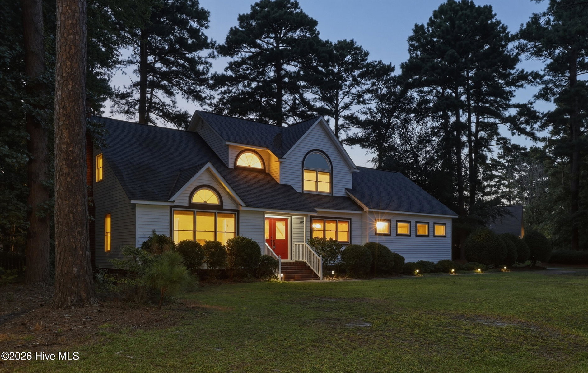 102 Bishop Drive, Winterville, NC 28590 — photo 2