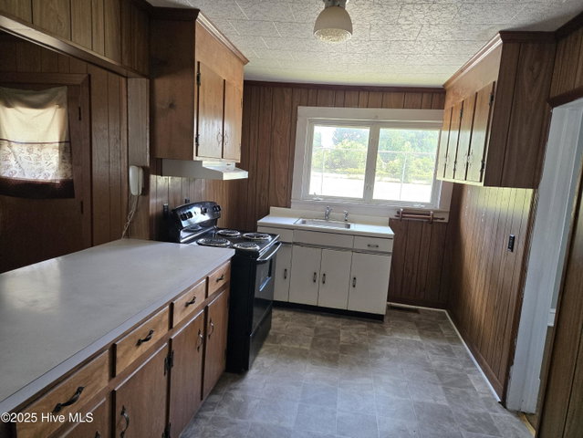 200 Martin Street, Williamston, NC 27892 — photo 3