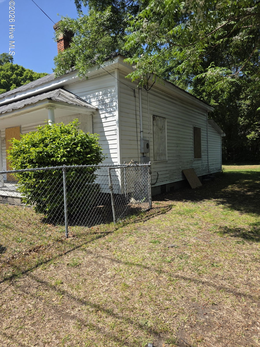 524 Dexter Street, Rocky Mount, NC 27803 — photo 2