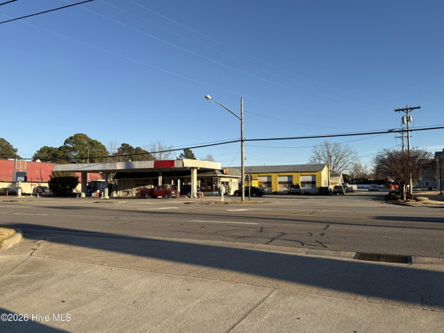 410 S Hughes Boulevard, Elizabeth City, NC 27909 — photo 4