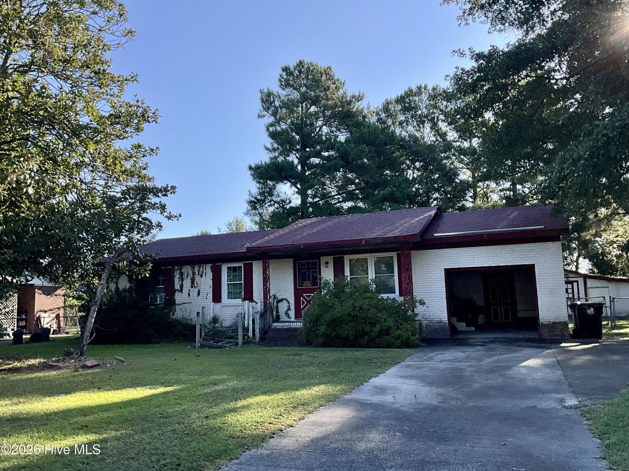 499 Hillcrest Avenue, Winterville, NC 28590 — main photo