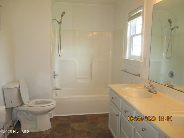 726 E Main Street, Winterville, NC 28590 — photo 9