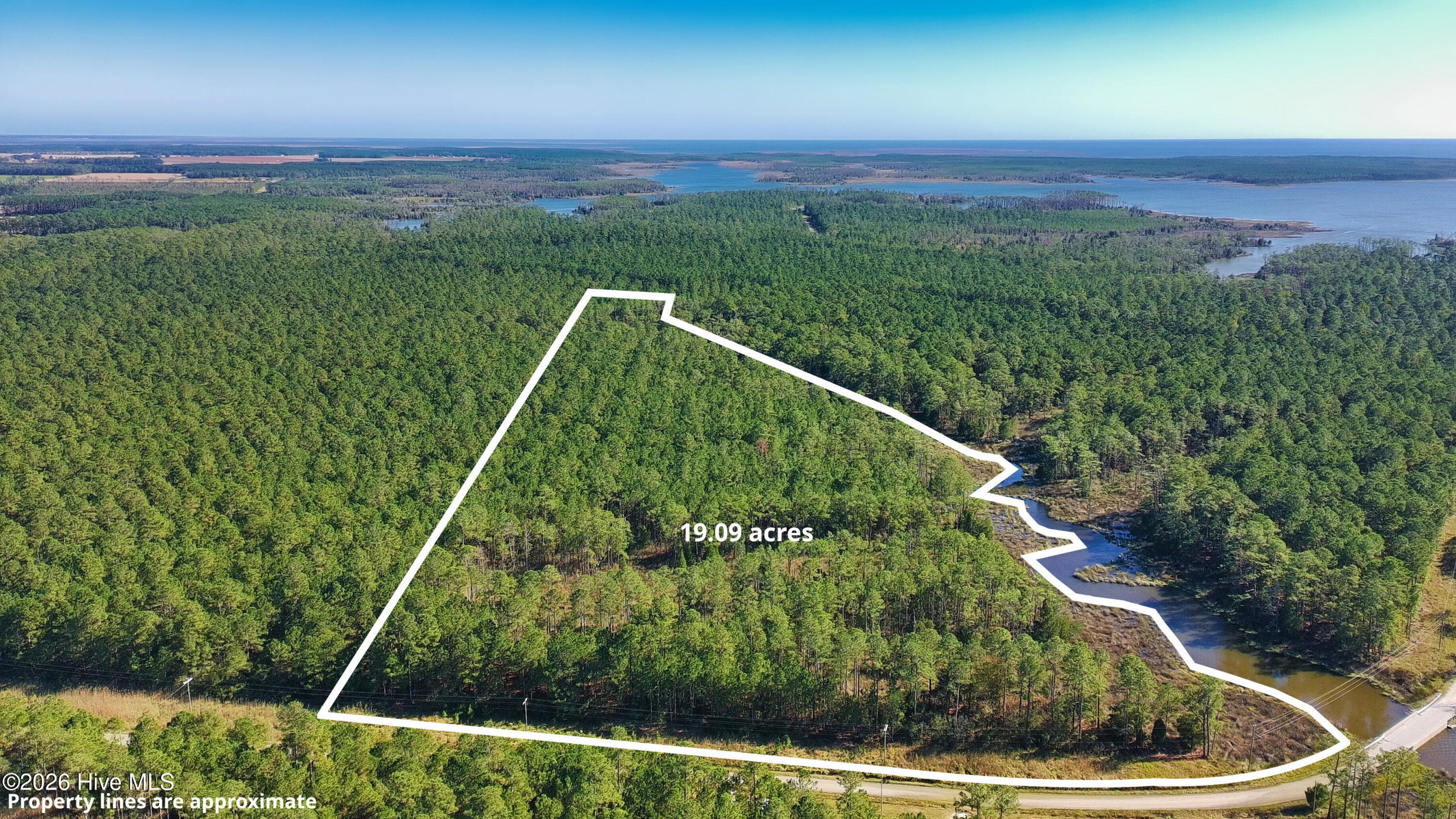 Lot 28 28 Sandy Point Road, Scranton, NC 27875 — photo 2