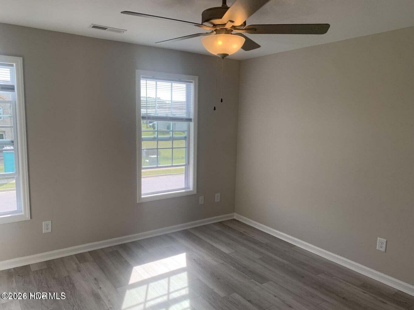 317 S Pointe Drive A, Winterville, NC 28590 — photo 4
