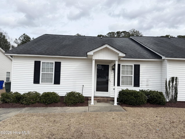 520 Lake Road A&B, Greenville, NC 27834 — photo 2