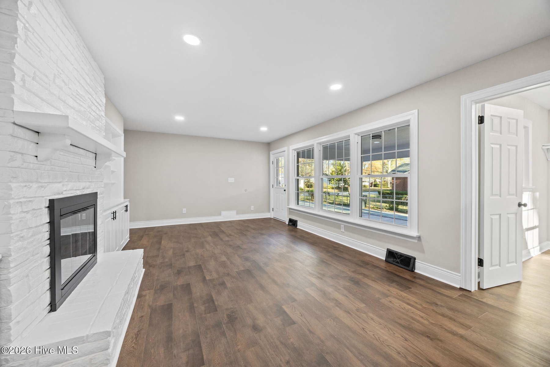 1401 Greenville Boulevard SE, Greenville, NC 27858 — photo 4