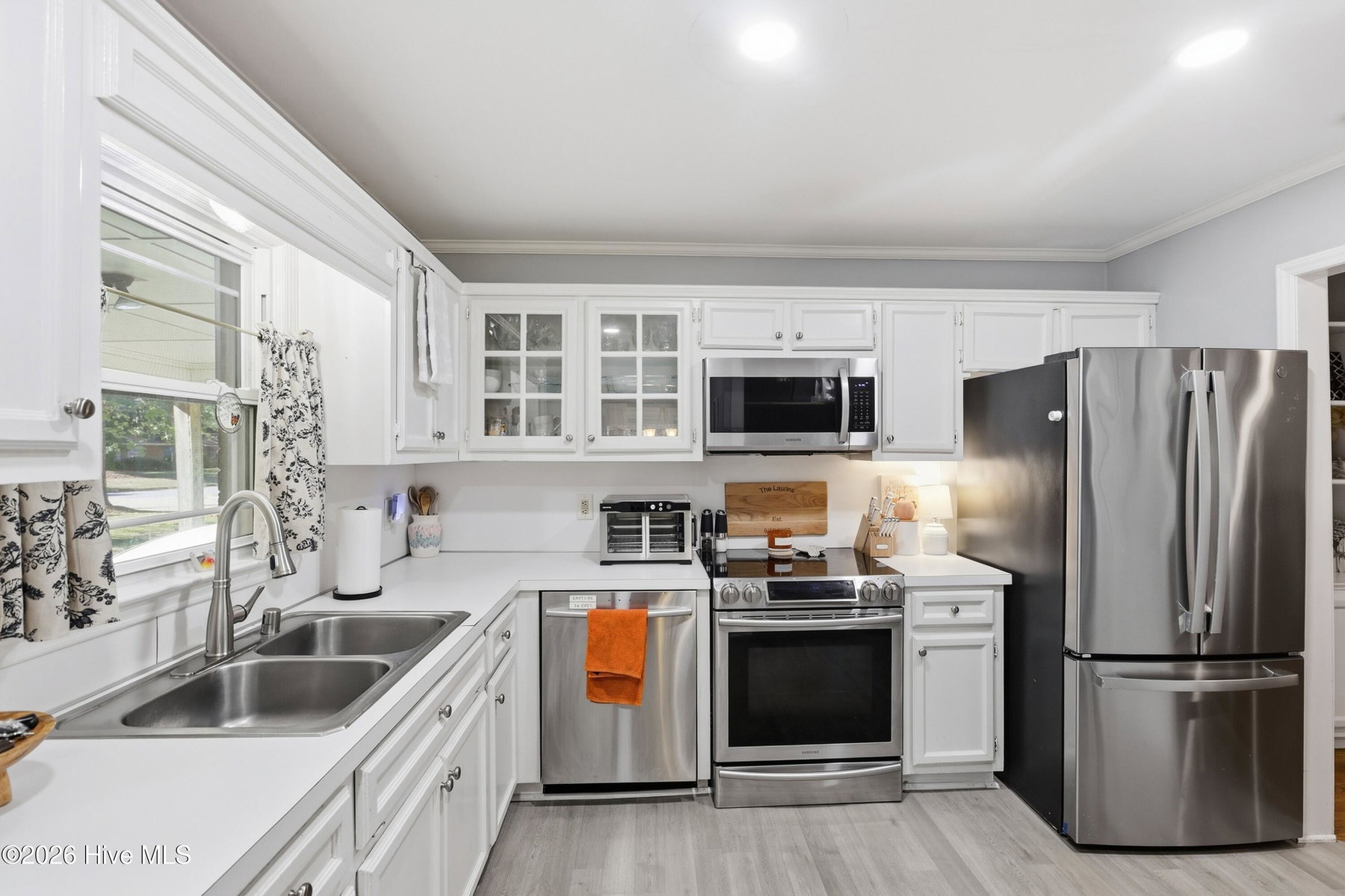 202 Lindenwood Drive, Greenville, NC 27834 — photo 4