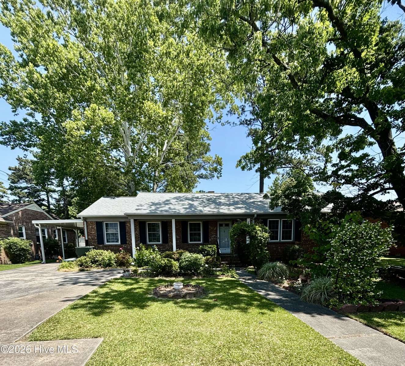 2104 Charles Boulevard, Greenville, NC 27858 — photo 2