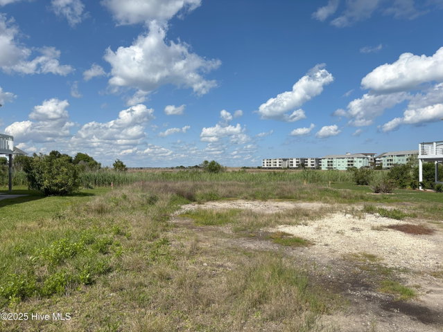 116 9R Virginia Avenue image