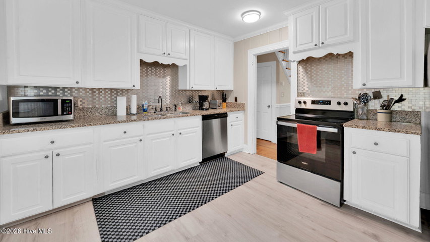1902 Sherwood Drive, Greenville, NC 27858 — photo 17