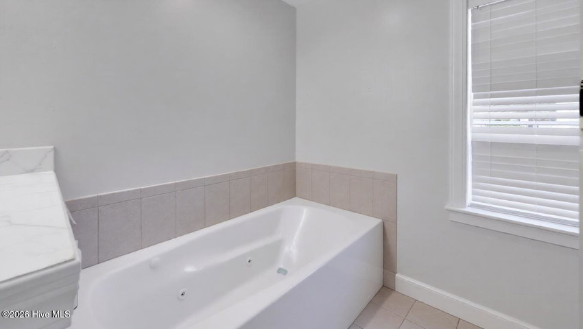 3921 Granada Drive B, Winterville, NC 28590 — photo 14